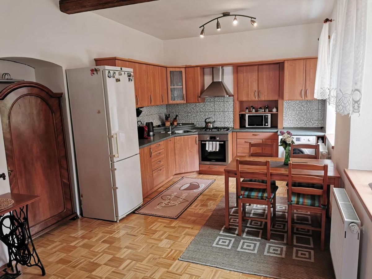 Apartman Antoninska ズノイモ エクステリア 写真