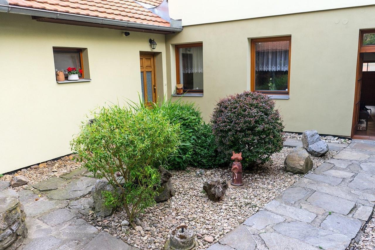 Apartman Antoninska ズノイモ エクステリア 写真