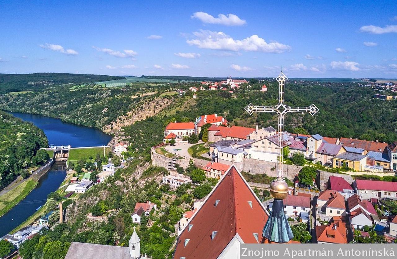 Apartman Antoninska ズノイモ エクステリア 写真
