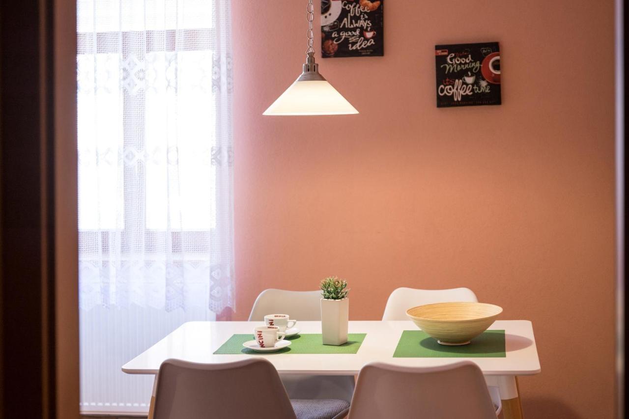 Apartman Antoninska ズノイモ エクステリア 写真